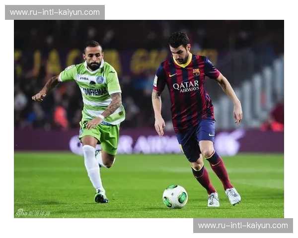 战火重燃：国王杯夜，赫塔菲能否掀翻红蓝巨舰巴塞罗那？